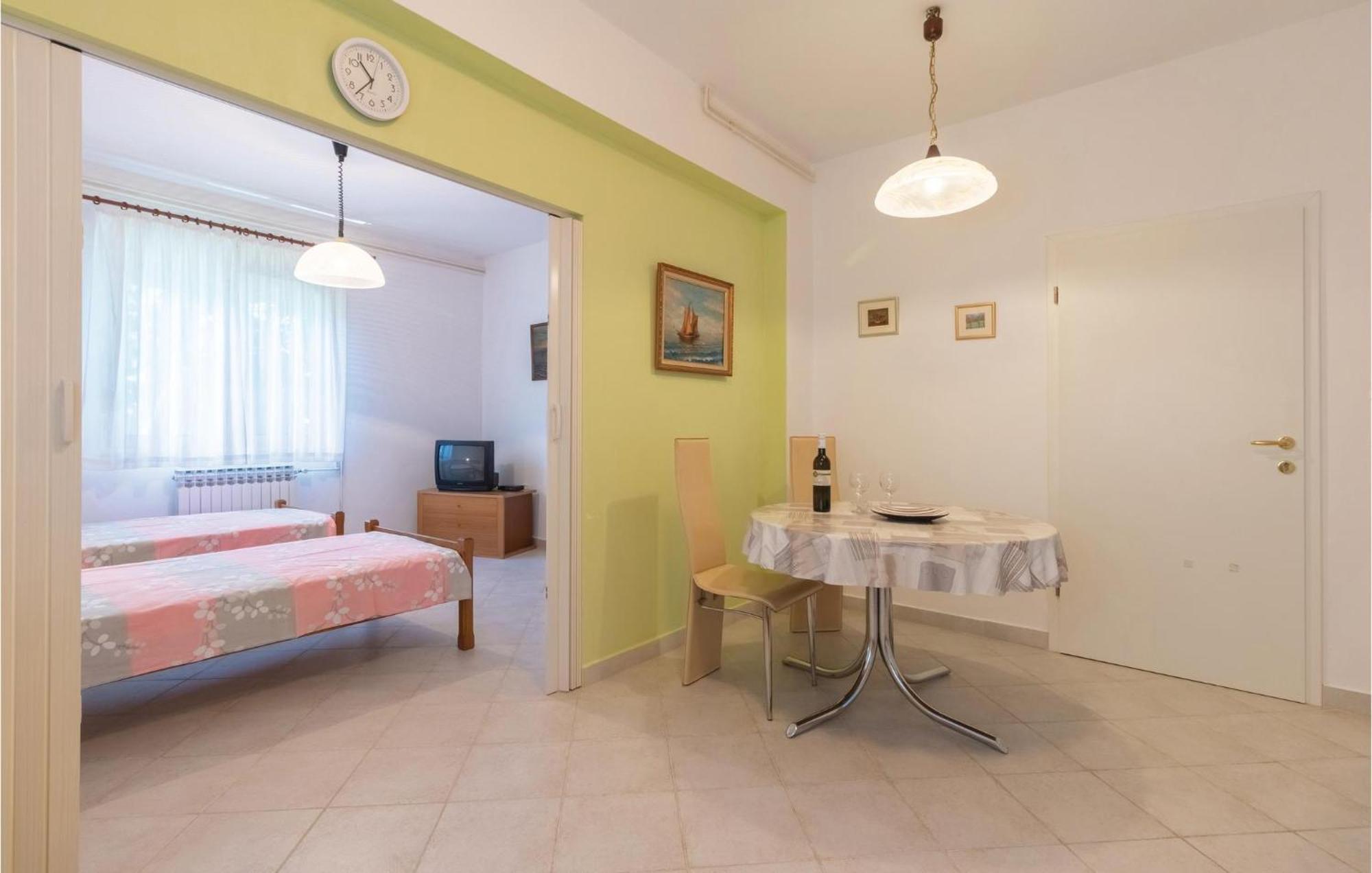 Apartment In With Kitchen